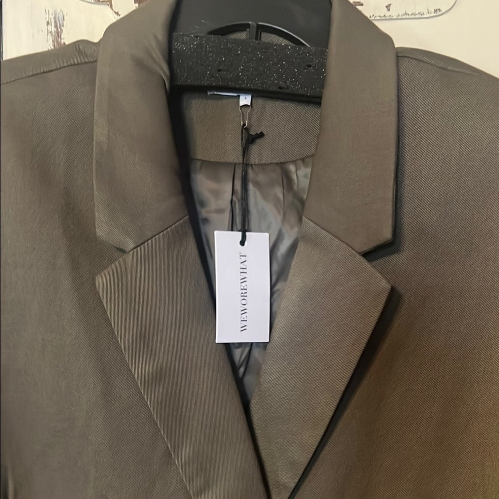 WWW NY Double Breasted Boxy Blazer - Picture 12 of 13